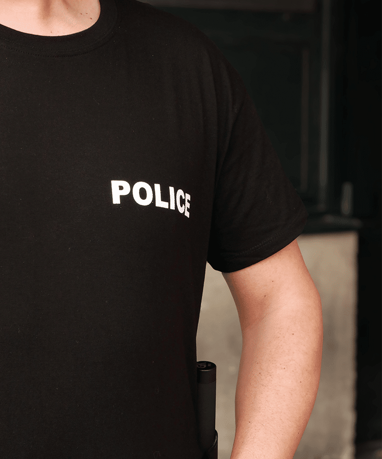 T-shirt enfant for Sale avec l'œuvre « Voiture de flic de police